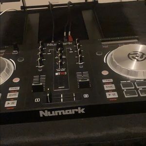 Meet your Posher, Collin